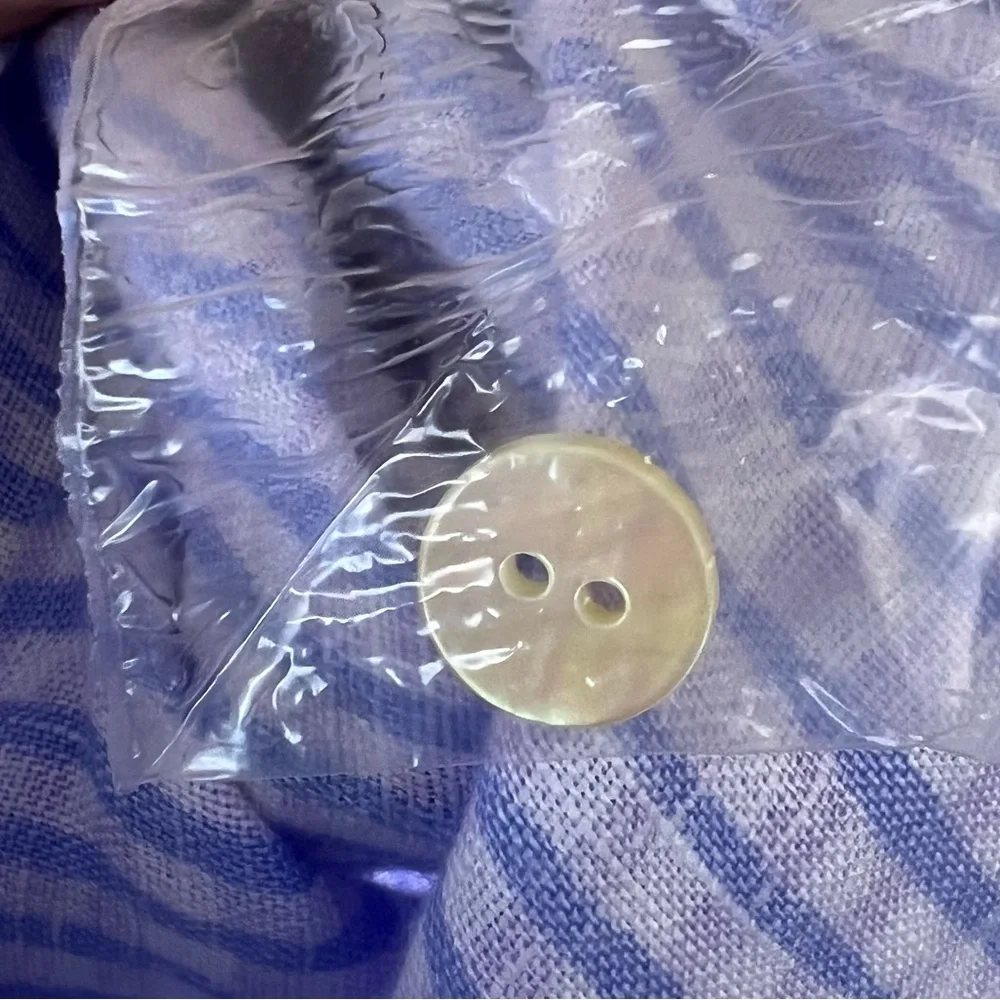 Lilly Pulitzer 100% Linen Button Down Shirt Women’s Purple Blue Plaid Size Large - Picture 5 of 15